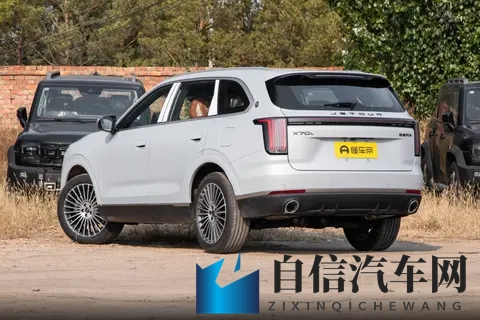 家用SUV怎么选？试驾捷途X70L，终身质保+大空间，真香-1