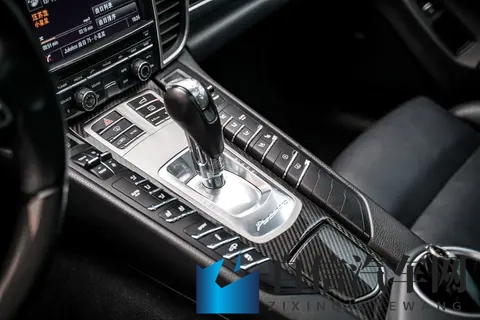 探店岚图泰山，体量感足气场强，综合豪华感比肩问界M9-1