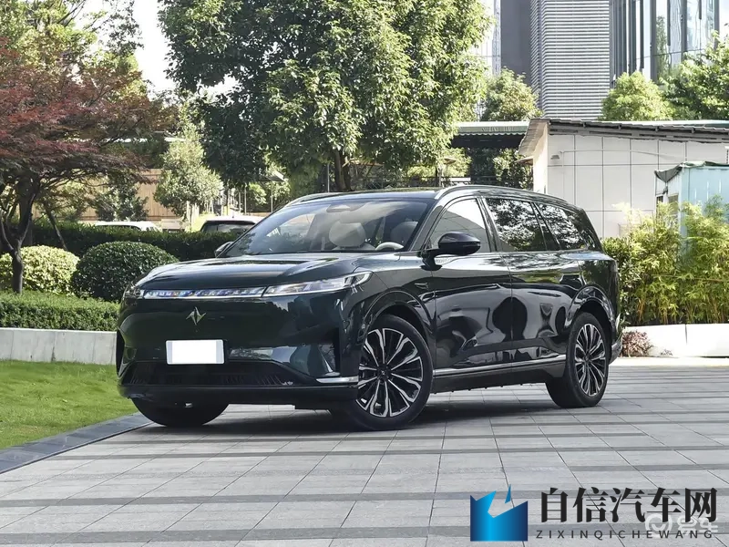 王者荣耀女英雄无小内无爱心有特效吗：王者荣耀女英雄装备展示，特效亮点解析-2