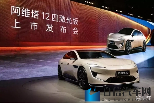 体育生的ji已又长又粗：运动健将身材挺拔，肌肉线条明显突出-1