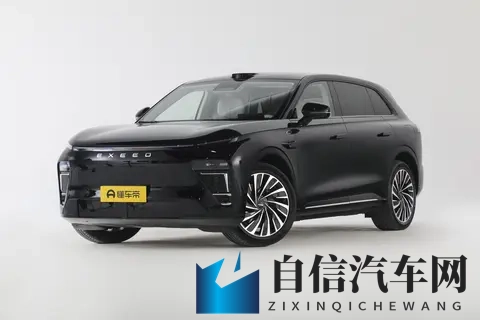 飞鱼底盘20+猎鹰辅助驾驶，操控扎实，这款增程中大型SUV家用香-1