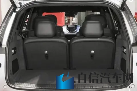 纯电七座SUV的性价比之选-乐道L90七座版-1