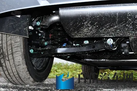 试驾捷途山海L7 PLUS：15万级旅行小房车，开启家庭出行“真生活”-3