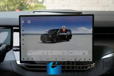 宜商宜家还得看它！试驾极氪009，商务接待、全家出行都体面-3