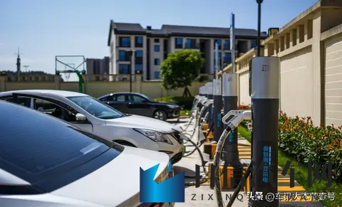 新能源车销量占比突破50%，燃油车的时代要结束了吗？-1