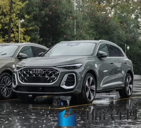 老男人把小嫩批日出水了：中年男与年轻女激情邂逅-1