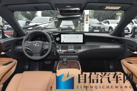 2024款雷克萨斯LS 500h三版本怎么选？155万差价看配置-1