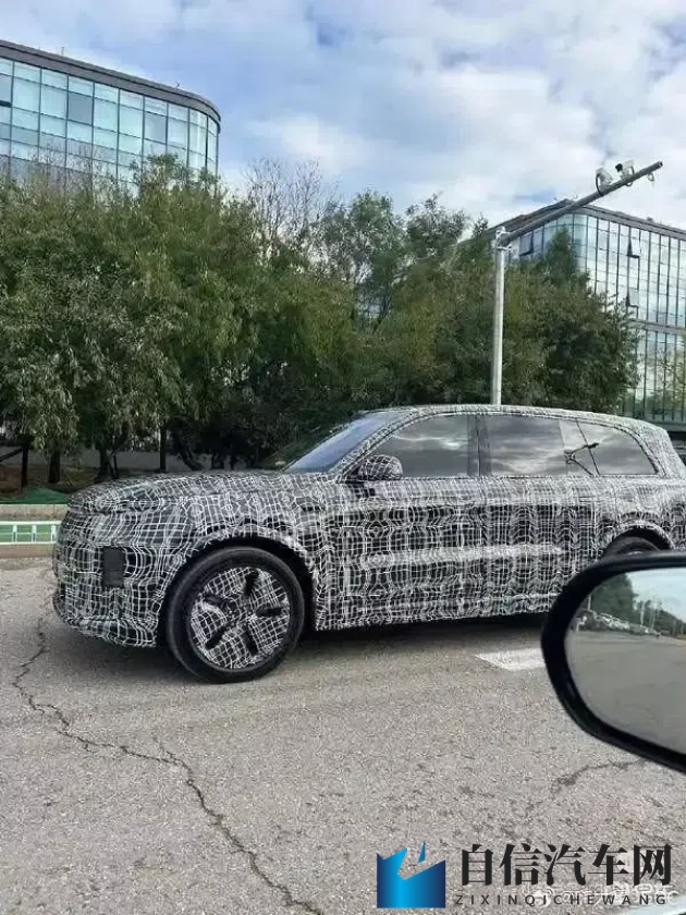 综合一区二区三区：新能源汽车补贴调整，市场迎来新变革-1