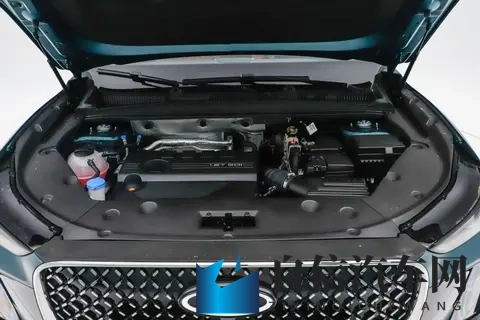 新款瑞虎8来袭，999万起，对比老款，究竟升级了哪些东西？-3