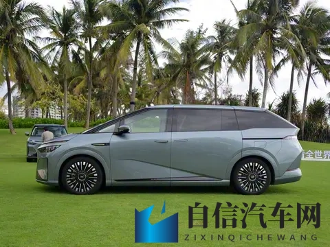 预售价35万的小鹏X9增程版来了！15T增程+后驱！能否挽救销量？-3