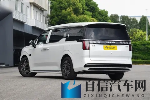 高端新能源MPV新标杆？极氪009推出年末购车权益，值得一看-1