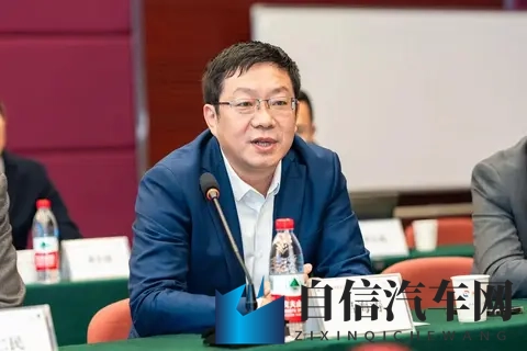 宋汉明含冤败走神龙汽车？吕海涛做好无米之炊，更需 “政治智慧”-3