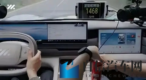 黄色app下载OPPO:OPPO新机助力车迷,轻松掌握汽车资讯-2