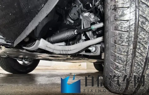 油价年内第七涨!加满一箱多花 5 元,新能源规划给定心丸-1