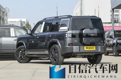 选车时总有人在喜欢和实用之间反复拉扯，方程豹钛7能行吗？-2