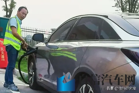 特斯拉在华失势-1