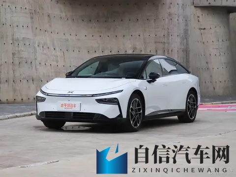 小鹏P7+增程版续航曝光 492度电池_纯电续航325km-1