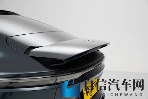 家用商用都合适，想买行政旗舰轿车，可以看看蔚来ET9-3