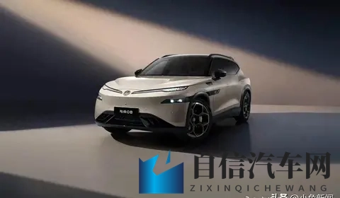 车长5米,轴距3米多,环抱式座舱,L2++级辅助驾驶,就等新车了!-3