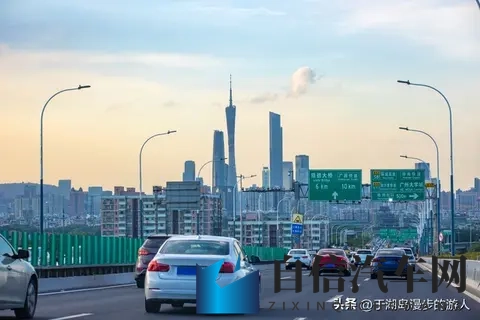 新手开车不慌!3步适配+4控车准则,避5个致命坑,1周练出稳手感-3