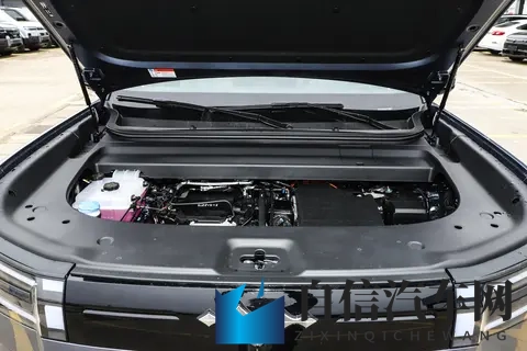 方程豹钛 7 体验：20 万级家庭 SUV 的实用之选-2