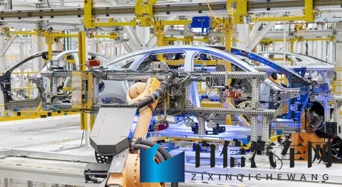 男生肌肌放在女生肌肌：青春悸动，男生拥抱女生，亲密接触-1