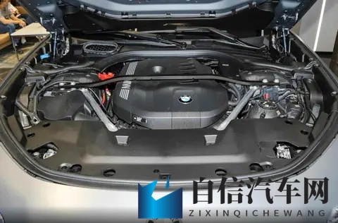 宝马7系没涨价，却没人夸它新，这事儿挺怪-2