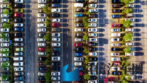 第五代瑞虎8限时929万起；零跑A10谍照曝光；新款吉利豪越L亮相-3