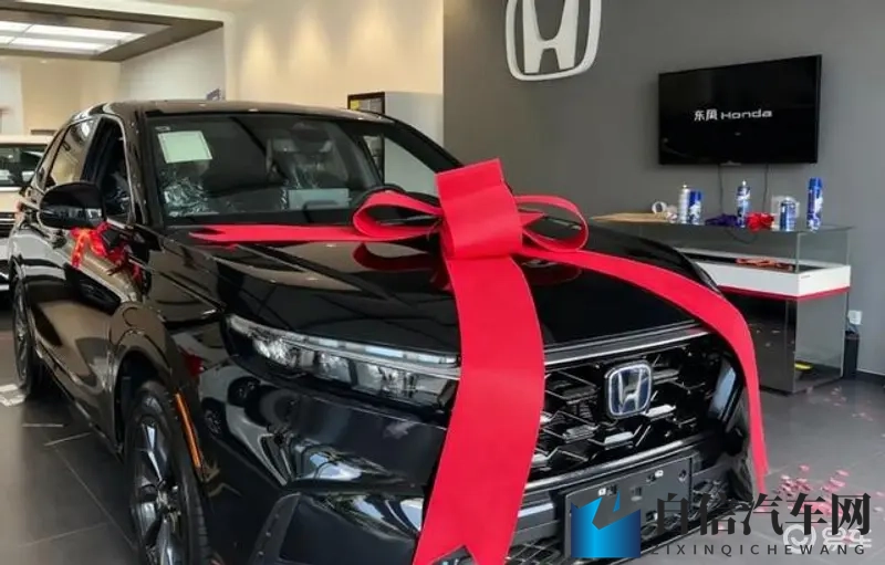 秋葵草莓绿巨人丝瓜www：绿色出行新宠：混合动力车设计理念独特-1