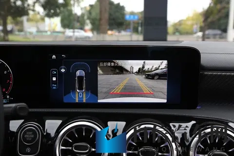 奔驰A 200 L 比 180 L 贵 2 万值吗？-1