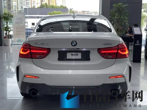 10万出头收准新宝马1系，圆你蓝天白云梦-2