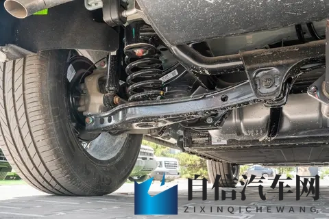 15T插混SUV，两驱还是四驱？山海T1 2025款怎么选？-3