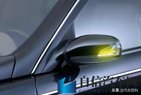 开车不打转向灯，28%事故因它起，新规罚到肉疼！-1