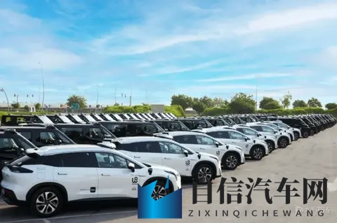 文远知行将在阿布扎比开展纯无人Robotaxi商业化运营-1