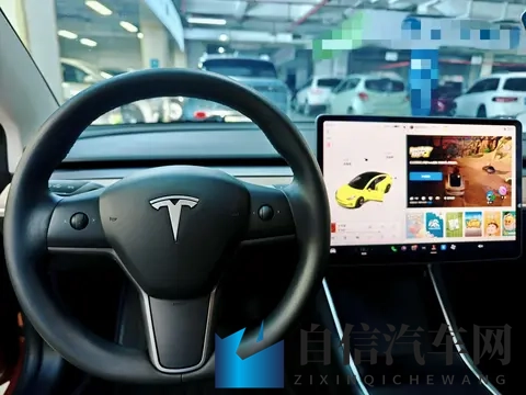 99re这里都是精品:高端车展盛宴:尽享创新科技与个性定制-1