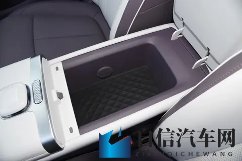 新能源新国标：拟规定电池报警5分钟内不起火爆炸、智驾不能脱手-1