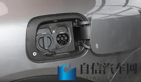 奔驰设计团队操刀，smart精灵#5 EHD配激光雷达+零重力座椅！-3