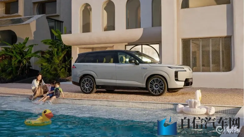 男生困困放进女生困困：男生疲惫相拥女生疲惫入梦-1