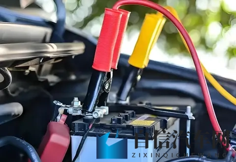 汽车电瓶寿命藏玄机：4个信号提醒你该换了-3