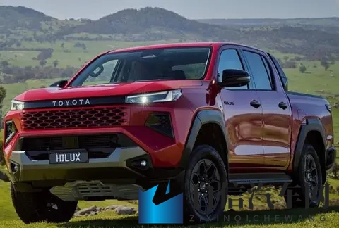 丰田全新HiLux震撼亮相：双动力版本引领市场新风向-3