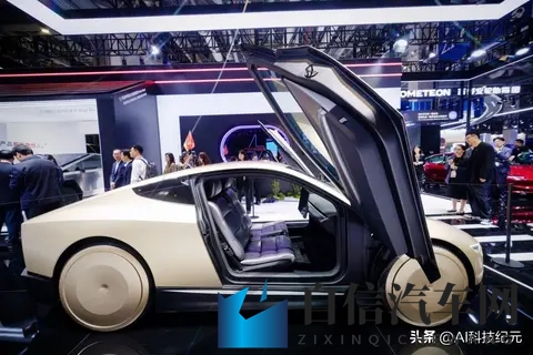 特斯拉和全球汽车大厂在进博会上与中国电动汽车展开角逐-1