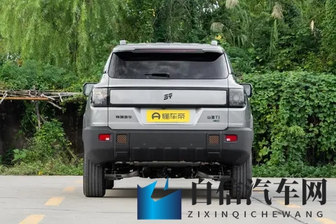 预算15万，这款“方盒子”SUV凭何刷屏？深度体验捷途山海T1！-2