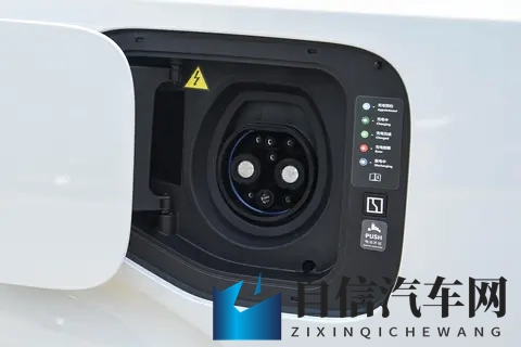 带娃出行，商务接待，选这款豪华MPV都没错，限时优惠还能再降-3