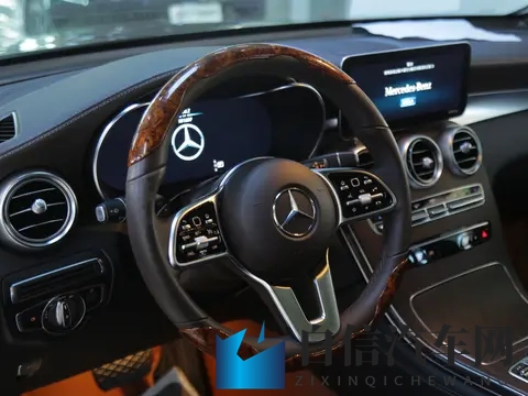 20万出头，体验奔驰GLC的驾驭乐趣，这价格香不香？-3