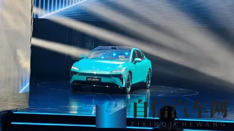 东风奕派eπ007+上市 限时焕新价1399-1499万元-2