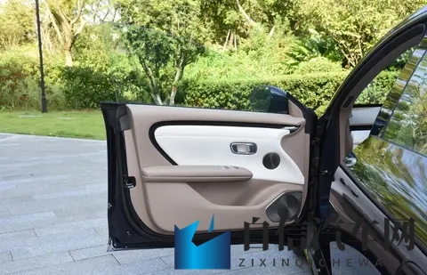 长安启源A06将于今日上市，纯电版预售1199万起，标配激光雷达-3