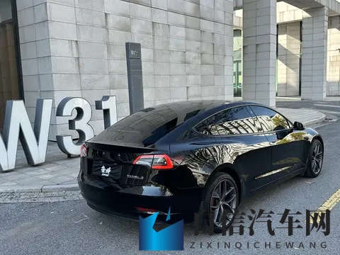 12万多开走！三年Model3，通勤代步真香？-2