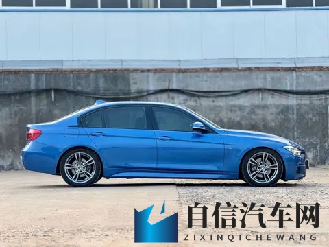 11万多拿下宝马3系，18年一手蓝色320Li M运动版值不值？-1