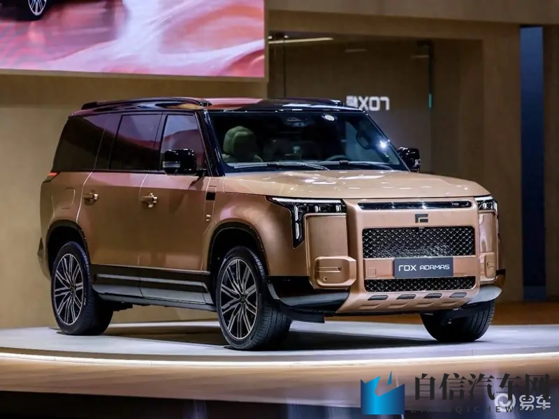 “让豪华，更丝滑” 全球新旗舰极石ADAMAS亮相-1