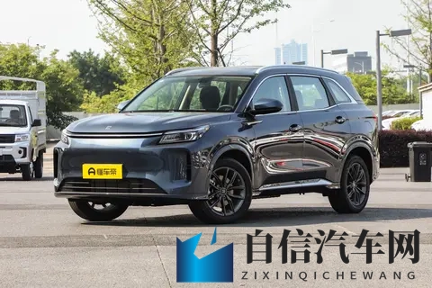 新蓝电 E5 PLUS，1398 万起，带露营大礼包，这款插混 SUV 值得一看！-1